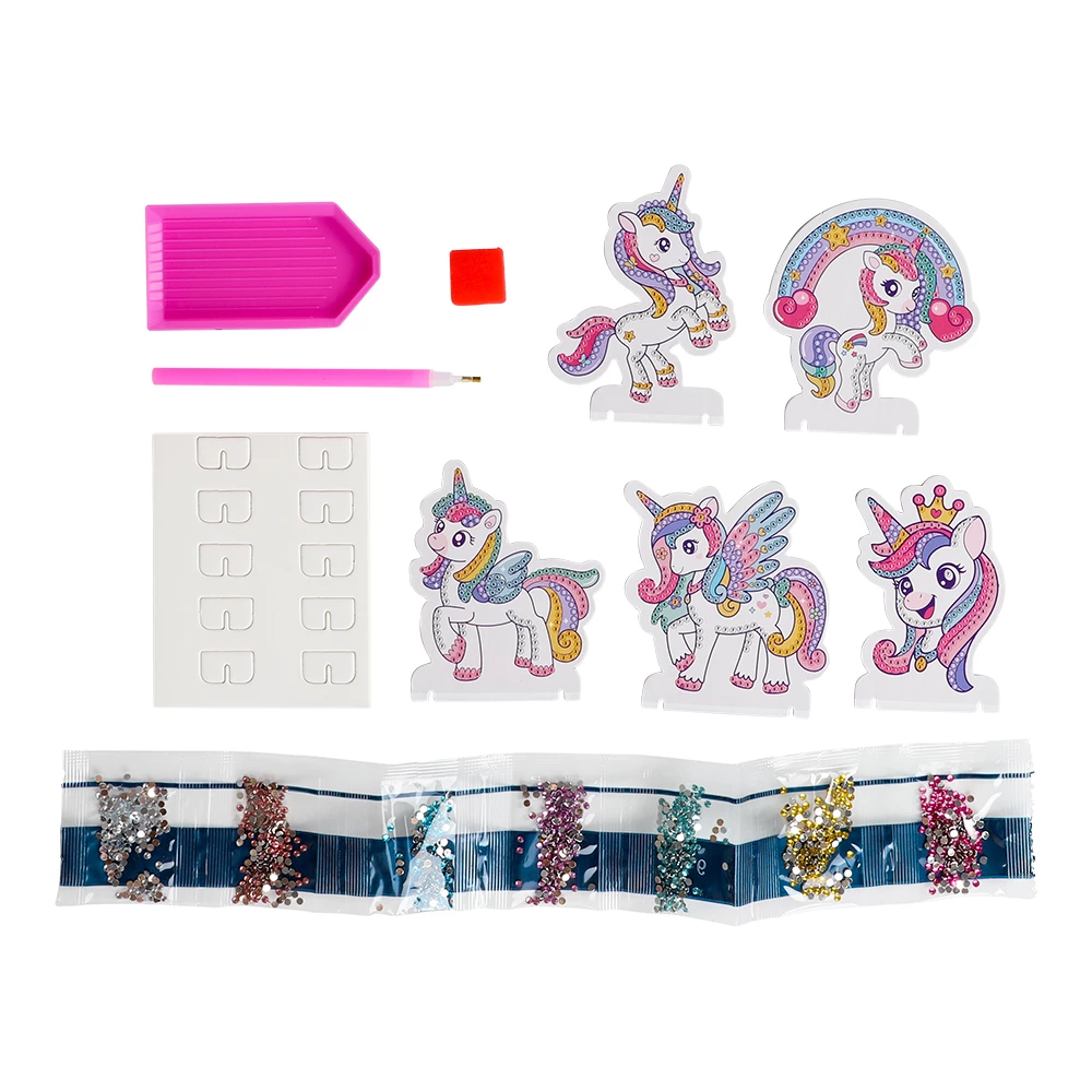 Diamond painting enh�rning - 5 motiv med strassp�rlor