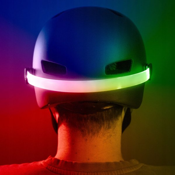 Hjälmlampa LED med färgval 3 lägen - batteridriven Hjälmlampa LED med färgval 3 lägen - batteridriven