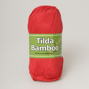 Svarta Fåret Tilda bambusgarn 50 g rød (845)