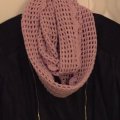 Kundbild DROPS Big Merino Mix garn - 50g - Ljus rosa (16): Virkad tubhalsduk