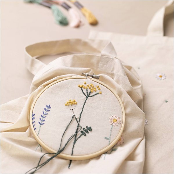 Start DIY Kit Broderi - Blommor Start DIY Kit Broderi - Blommor