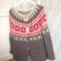 Kundbild DROPS Brushed Alpaca Silk garn - 25g - Grå (03): Mycket trevligt garn att jobba med.