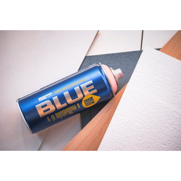 Montana BLUE sprayfärg 400 ml vattenbaserad Montana BLUE sprayfärg 400 ml vattenbaserad