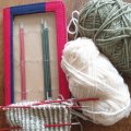 Kundbild Stickset Zing - Strumpstickor - 15 cm: Halvvantar på gång. De...