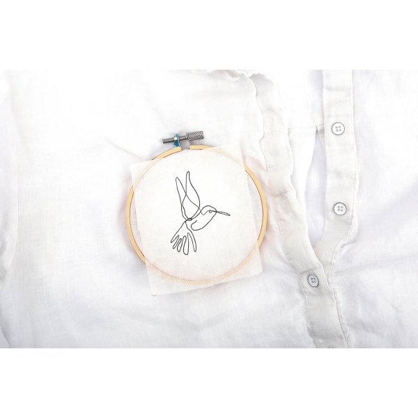 Broderikit f�r kl�der med 8 minimalistiska m�nster