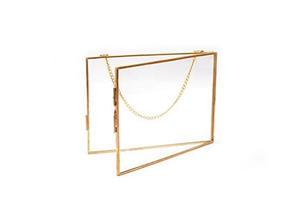 Rektangul�r glasram med kedja 18 x 13 cm