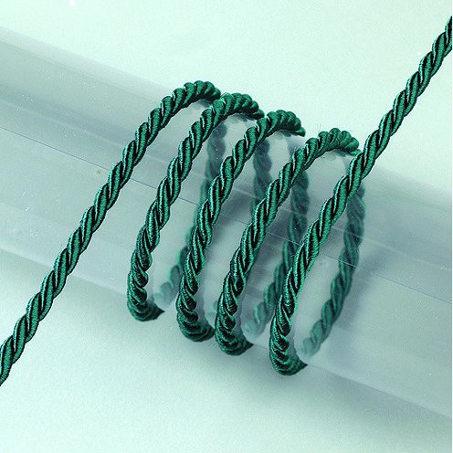 Snor Viskose 4 mm - 25 meter - Bourgogne Snor Viskose 4 mm - 25 meter - Bourgogne