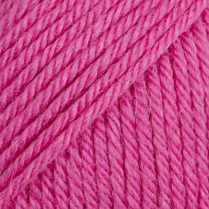 DROPS Lima Uni Color garn 50g - Magenta (9028) DROPS Lima Uni Color garn 50g - Magenta (9028)
