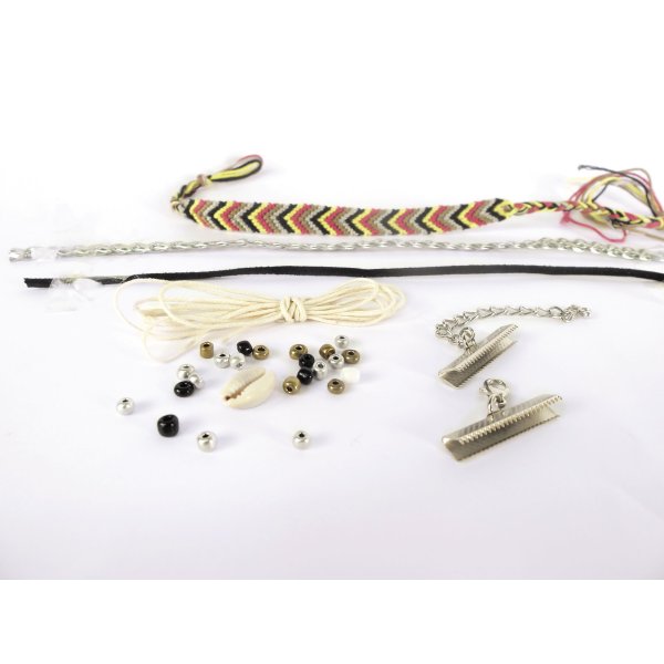 Set för brasiliansk armband med 5 armband och instruktioner Set för brasiliansk armband med 5 armband och instruktioner