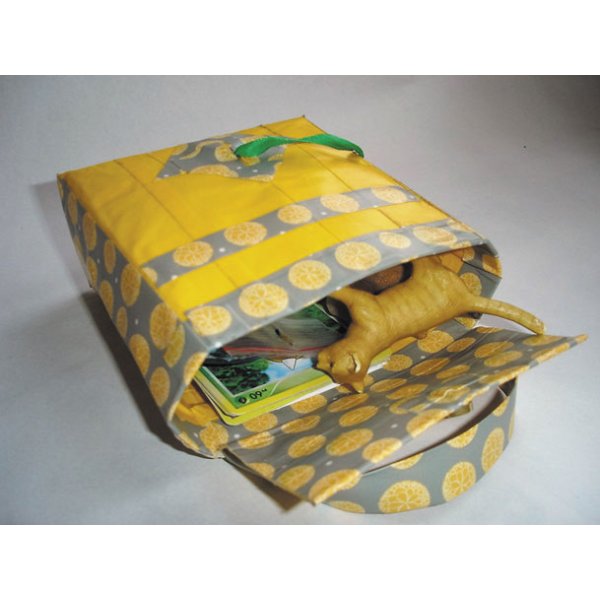 Queen tape gul pion 48 mm x 8 m Queen tape gul pion 48 mm x 8 m