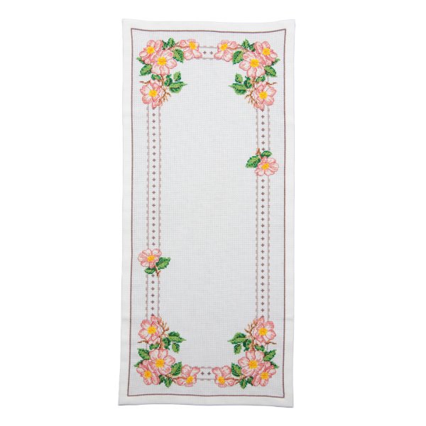 Broderisett rosa blomsterløper 29x66 cm Broderisett rosa blomsterløper 29x66 cm