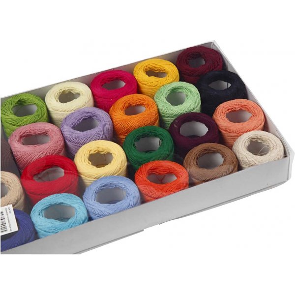 Mercericerat Bomullsgarn - mixade färger - 24 x 20 g Mercericerat Bomullsgarn - mixade färger - 24 x 20 g
