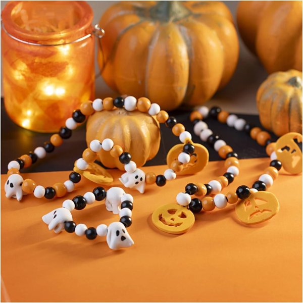 DIY-sæt Smykker Halloween farver - Halskæde og armbånd 1 pakke. DIY-sæt Smykker Halloween farver - Halskæde og armbånd 1 pakke.