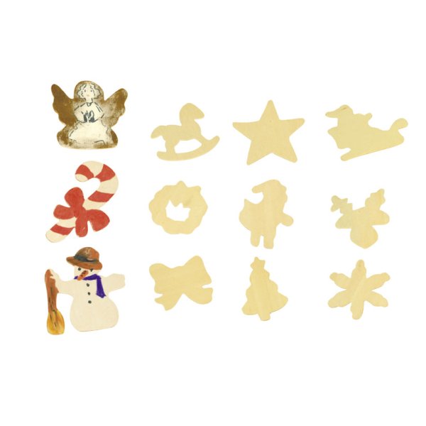 Julfigurer i tr� att h�nga - 12 st