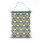 Broderikit med tropiska blommor p� canvas