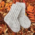 Kundbild DROPS Brushed Alpaca Silk garn - 25g - Ljusgrå (02): Brusched Alpaca silk tillsammans...